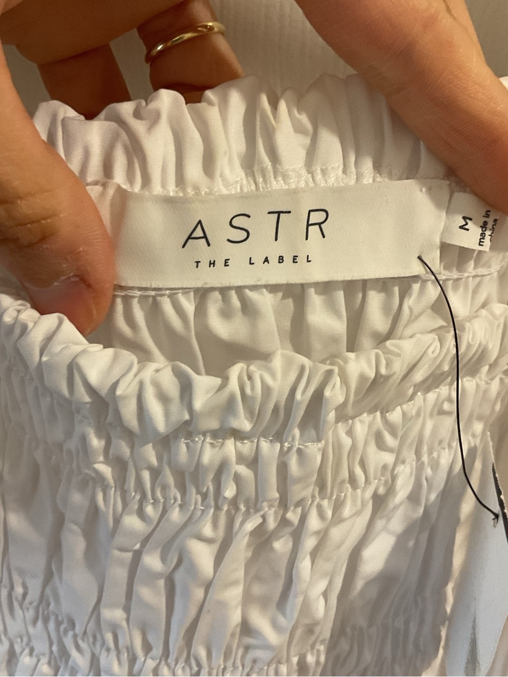 ASTR medium NWT white smocked puff sleeve top cottage core feminine cotton - Picture 4 of 6